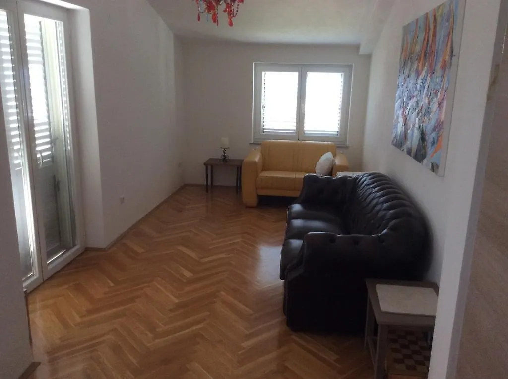 Villa Guki Malinska 0*,  Chorvatsko